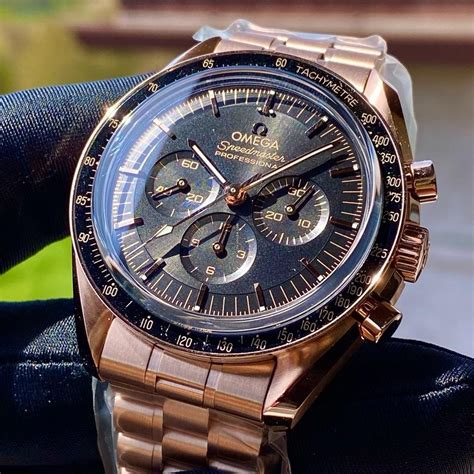 Omega Speedmaster Rose gold 